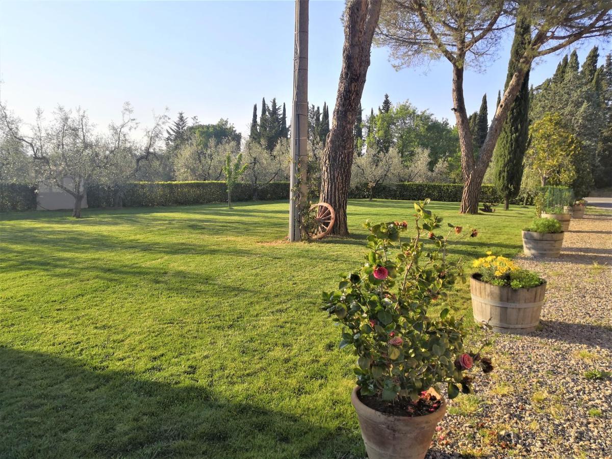 Tenuta Barbadoro Agriturismo Apartment Монтеспертоли Экстерьер фото