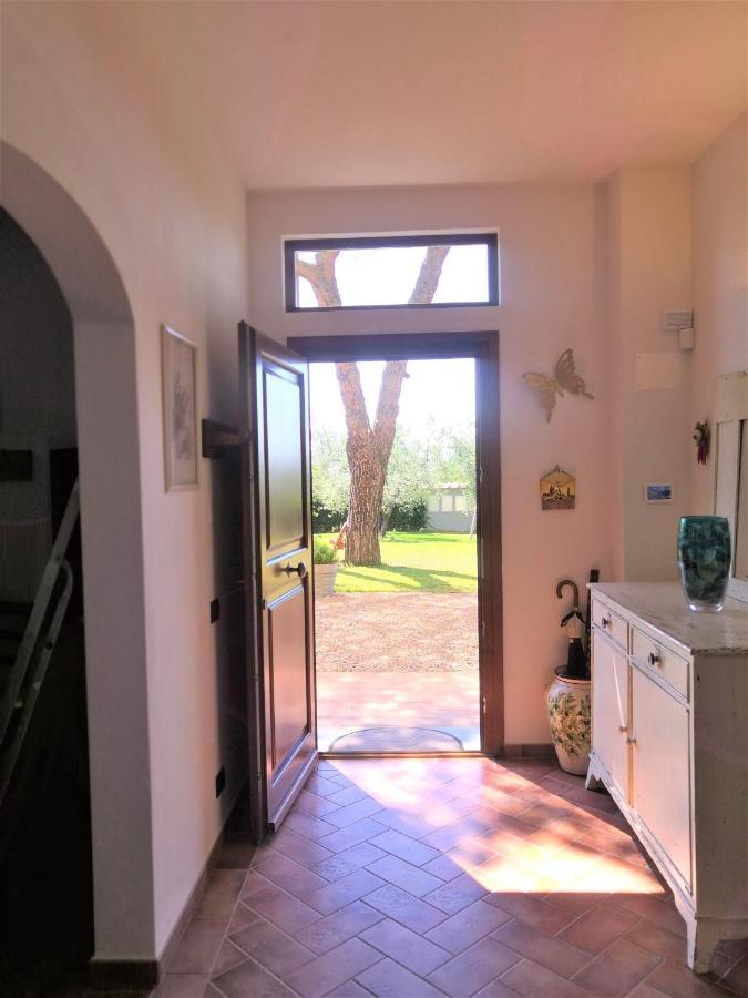 Tenuta Barbadoro Agriturismo Apartment Монтеспертоли Экстерьер фото