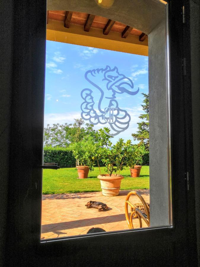 Tenuta Barbadoro Agriturismo Apartment Монтеспертоли Экстерьер фото